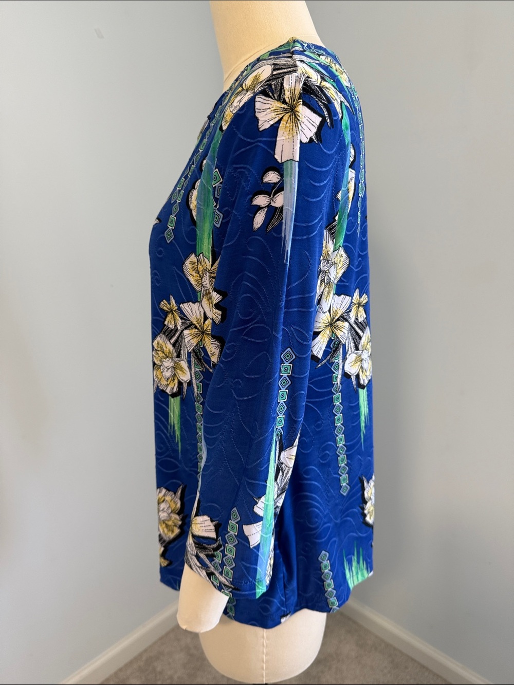 JM Collection Blue Floral 3/4 Sleeve Women’s Tunic Top PL - Picture 4 of 14